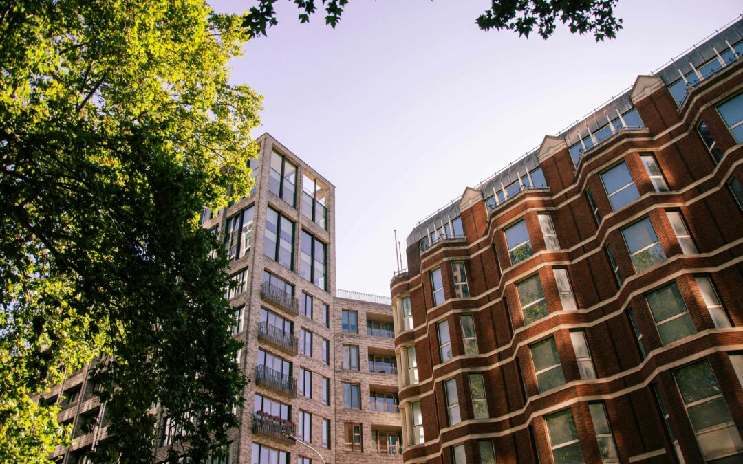 Joint Tenants a Tenants in Common – kluczowe różnice w prawie nieruchomości w Wielkiej Brytanii